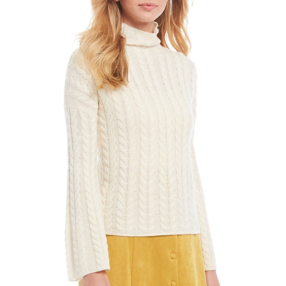 Antonio Melani Cashmere Cable Knit Sweater